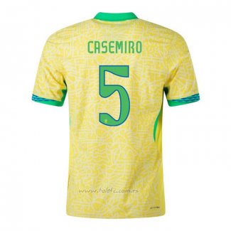 Camiseta Brasil Jugador Casemiro Primera 2024